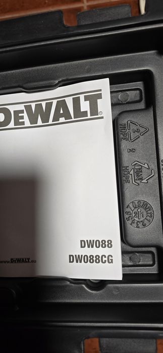 Dewalt nivel novo