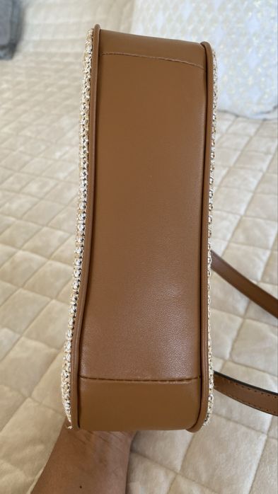Bolsa Coach feminina em tecido tramado
