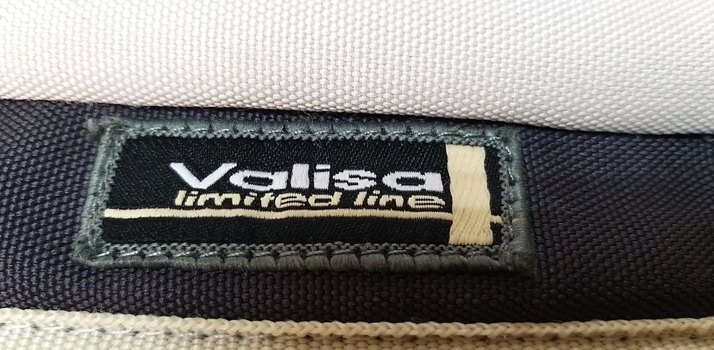 Mala Valisa Limited Line.