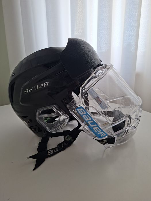 Capacete Bauer Re-Akt 85