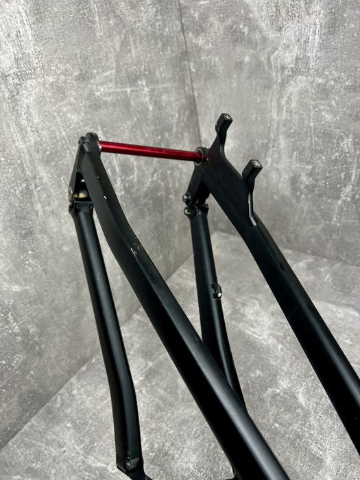 Топова рама Rose Beef Cake DH8 для fr rock shox fox