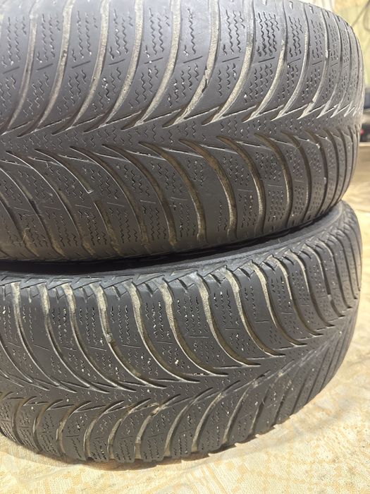 Шини:GoodYear R16 215/60 (зимові)