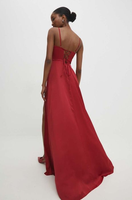 Answear Lab 38 M Sukienka Czerwona Rozkloszowana Maxi T1068