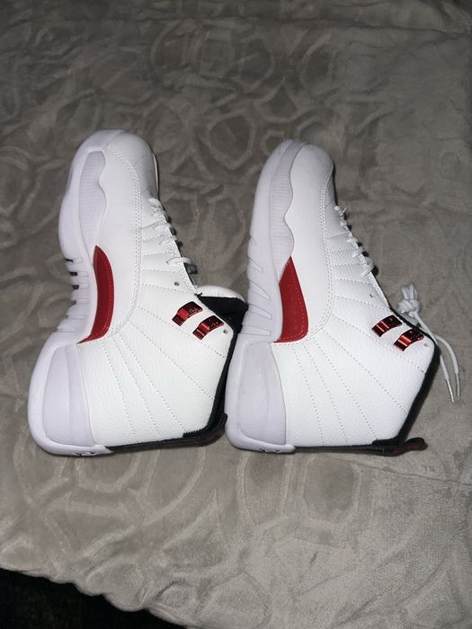 Jordan 12 retro branco
