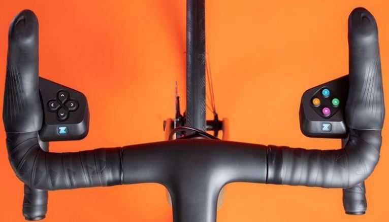 Wahoo KICKR CORE  + Zwift Cog and Click