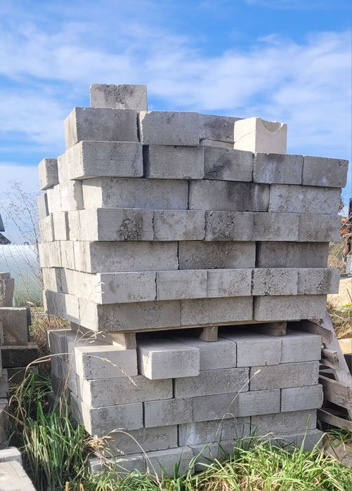 Bloczki betonowe 12x24x38