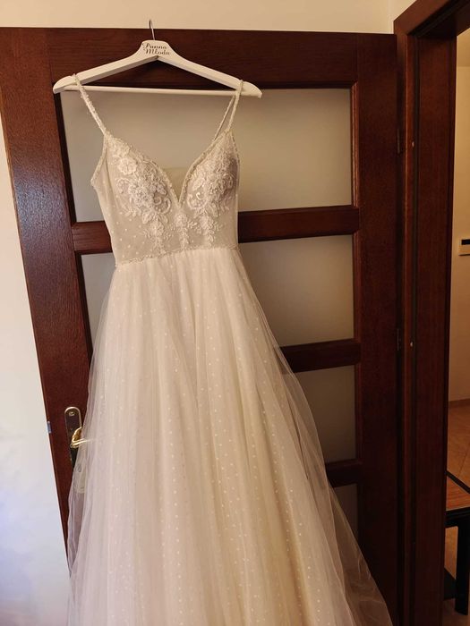 Zjawiskowa suknia ślubna.