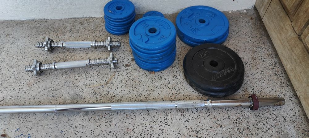 Kit Musculação Completo 46kg Anilhas + Barra Longa Reta + 2 Halteres