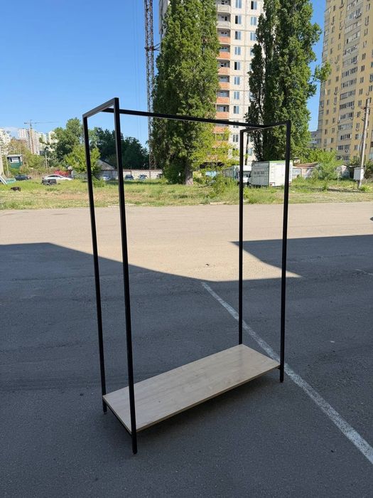 Стійка для одягу в стилі Лофт