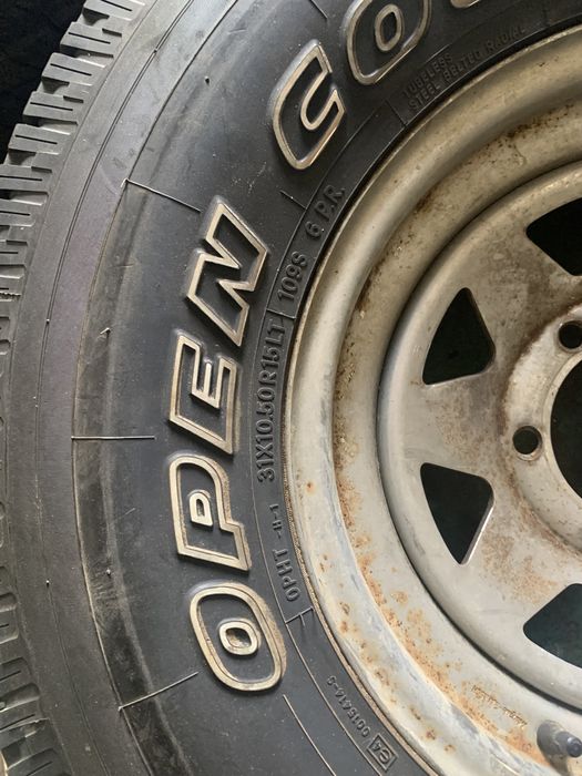 Шини TOYO з дисками 31/10,50/R15