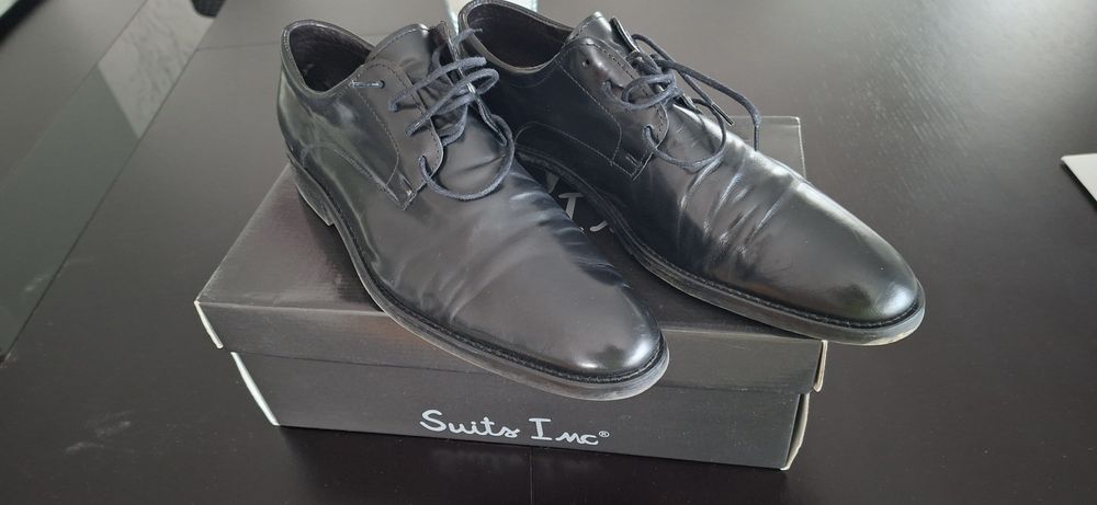 Sapatos Homem Preto Liso Suits Inc Tam 42 como NOVOS