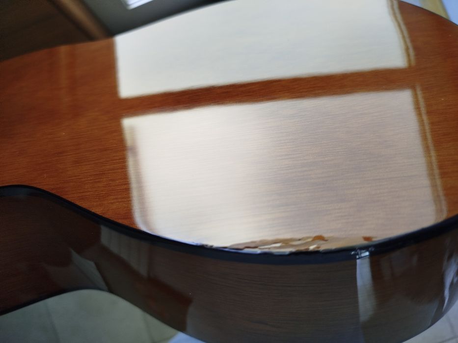 Guitarra Yamaha CS40 II