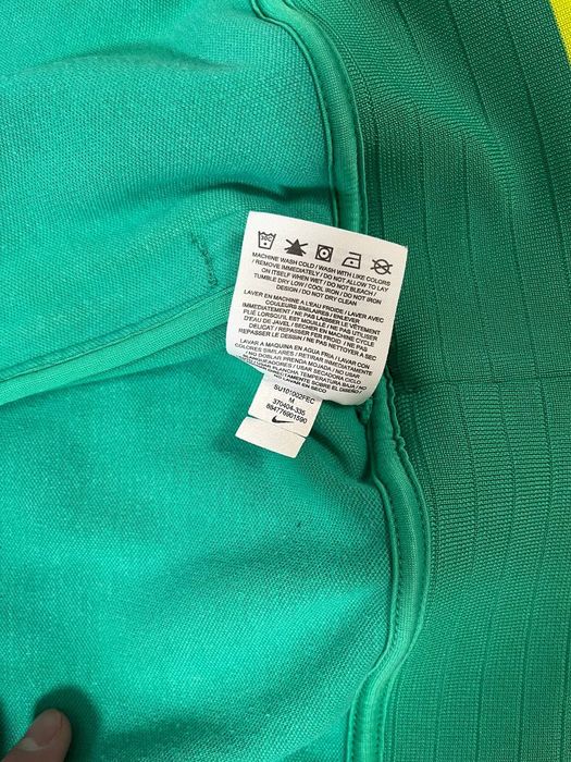 Зіп найк оригінал