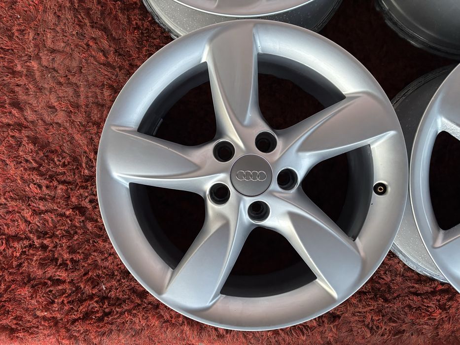Original Audi a4 a6 Q3 Q5 R17 5x112