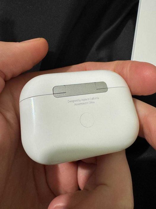 Оригінал airpods pro 2