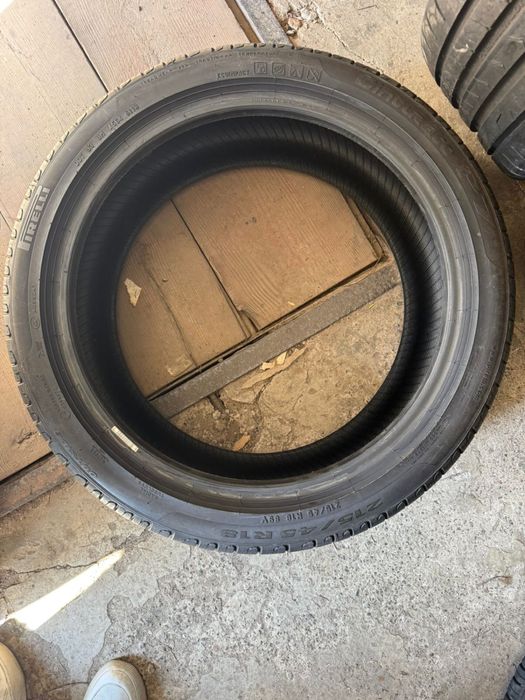 Продам комплект 215/45/18