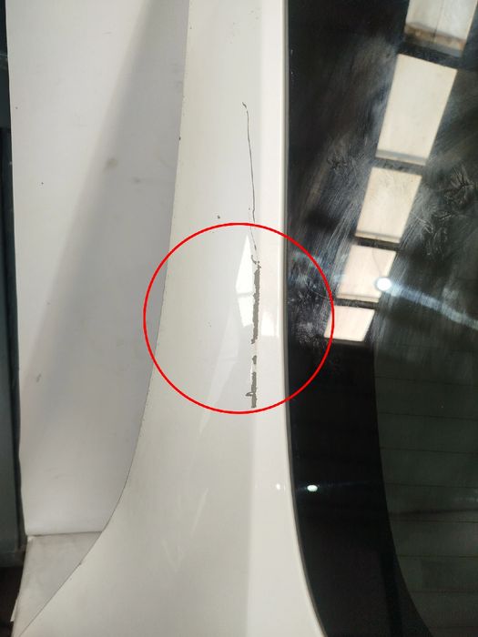 Porta / tampa da mala TESLA Model Y (5YJY)