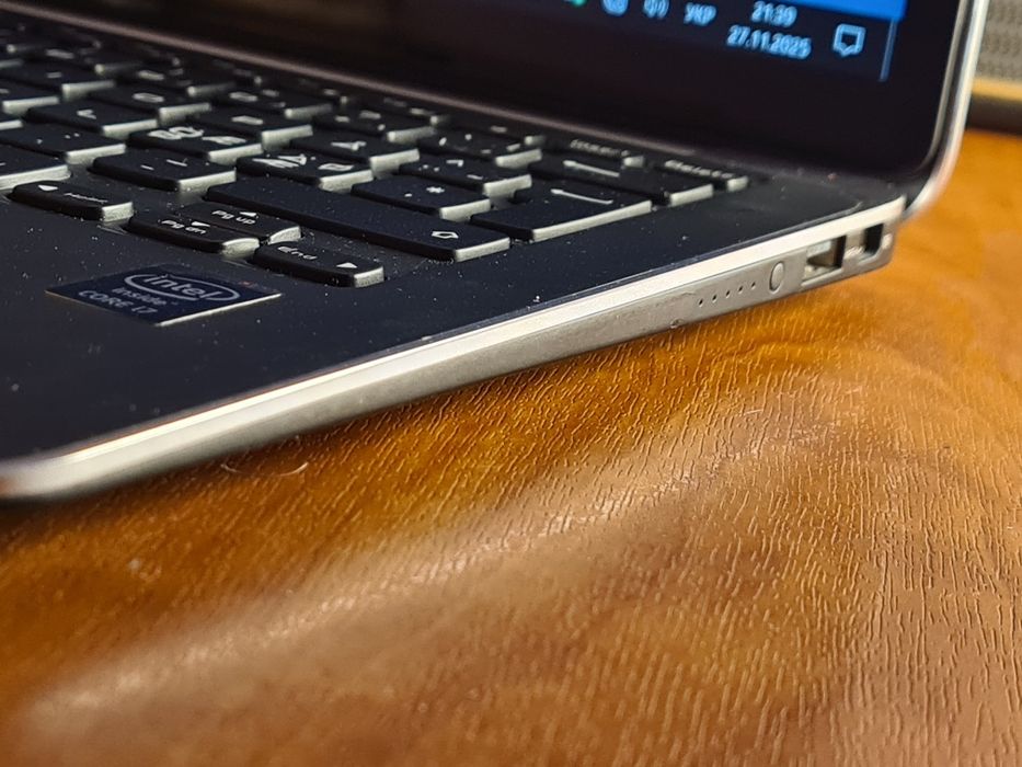 Ультрабук DeLL XPS 13 9333 I7 8/256