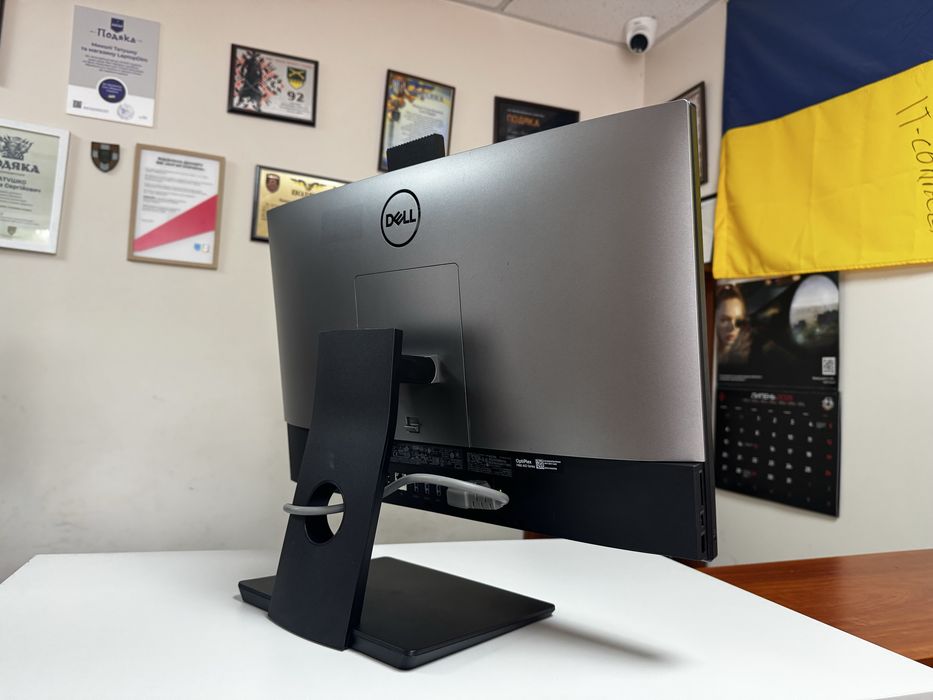 Моноблок Dell OptiPlex 7460 All-in-One / i3-8100 / 8GB / 256GB SSD / 24" Full HD