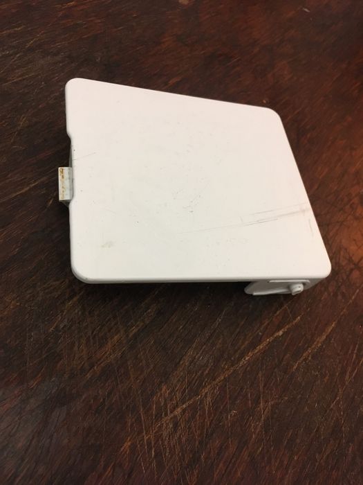 Дверца крышка на  грязевой фильт стиральной машины electrolux