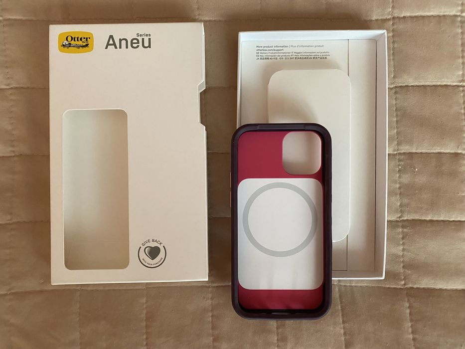 Piękne etui slim do iPhone 12 mini