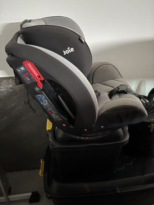 Vendo cadeira para crianca