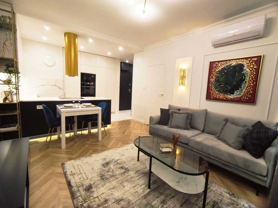 Ekskluzywny apartament 41,5m2, balkon, 2x garaż