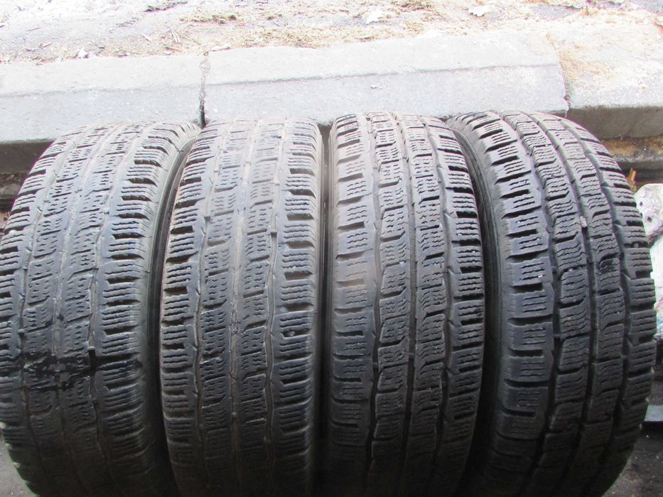 225/75/16с комплект зимових шин Kumho Winter PorTran Cw51