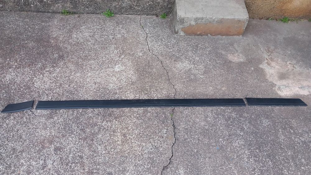 Frisos laterais Volvo 480