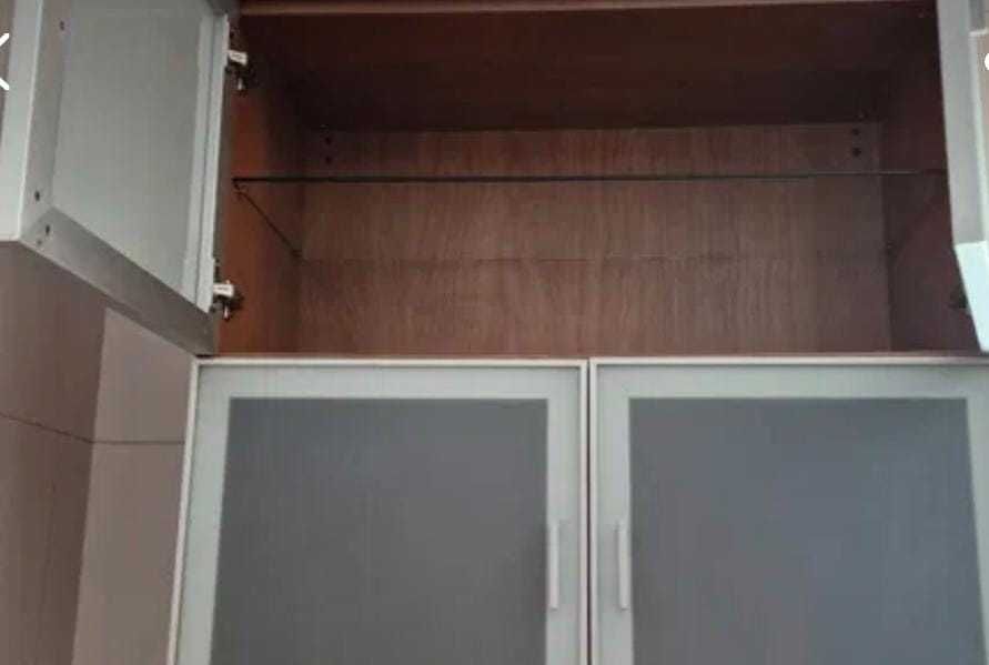 Armário de Parede – INTERFORMA, Versátil e em bom Estado.