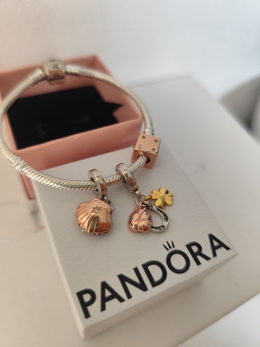 Charms do bransoletek Pandora Moments NOWY muszla z perłą / koniczynka