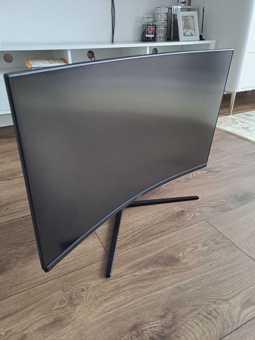 V Monitor ACER EI322QUR 32cale zakrzywiony 2K 165Hz DISPLAY HDR ( PS5 PS4 PC XBOX )