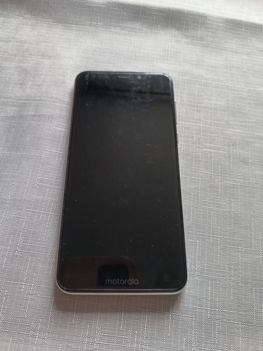 Motorola One, biały