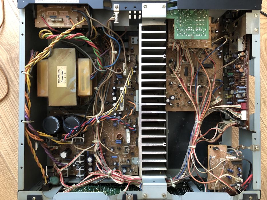 Wzmacniacz Sansui S-X900