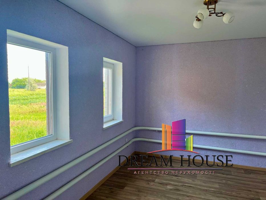 Продаж добротного будинку с. Мошни