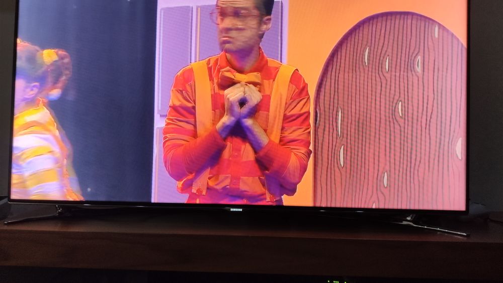 TV Samsung UE46F8000