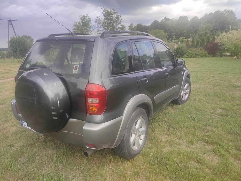 2003 Toyota RAV4 2.0 d4d