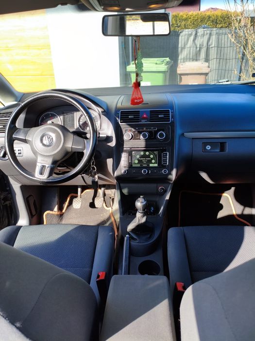 Volkswagen Touran 2015 diesel