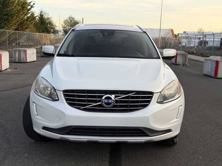 Volvo XC60 T5 Premier      2016