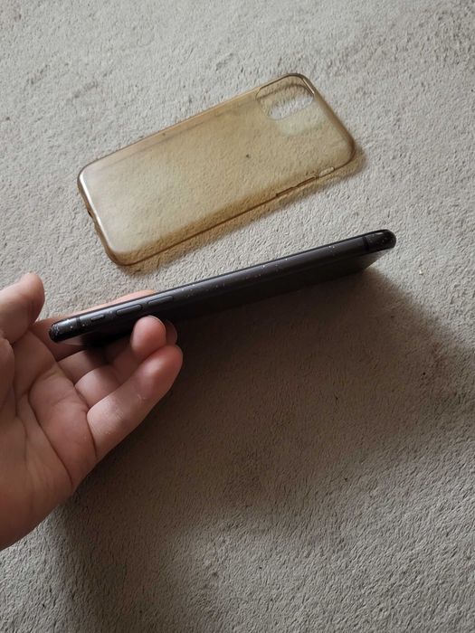 iPhone 11 2020 64 GB Neverlock