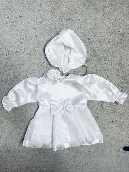 Biala nowa sukienka kapelusz 62 chrzest