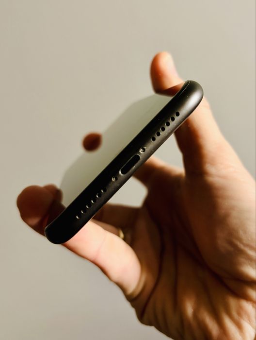 Iphone 11 - 128gb + gratisy