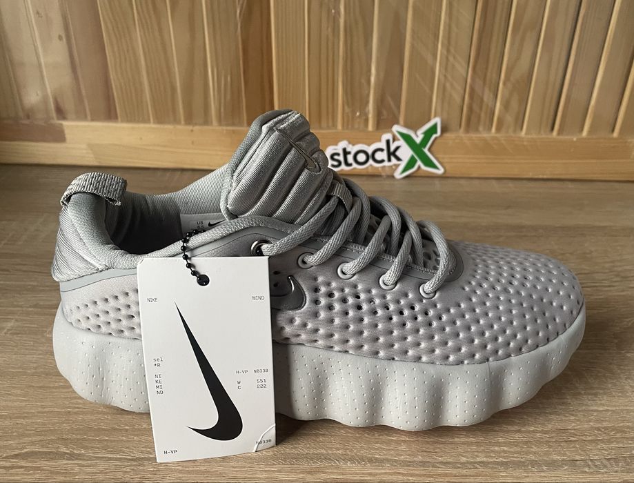 Кросівки Nike Mind 002 Light Grey