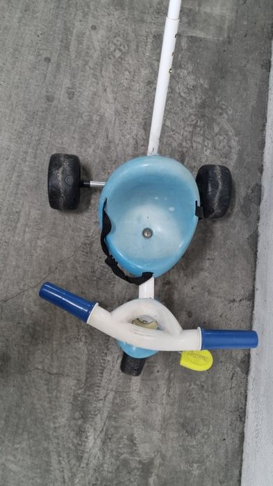 Triciclo para criança