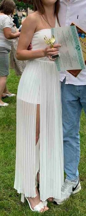 Плаття   шикарне