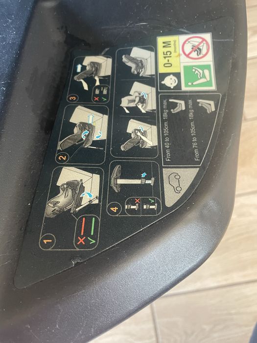 Fotelik samochodowy Jane Gravity obrotowy isofix