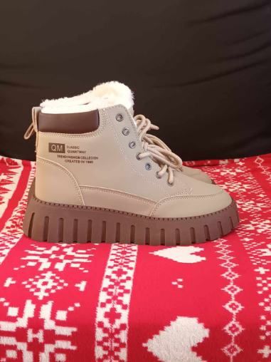 Damskie buty zimowe