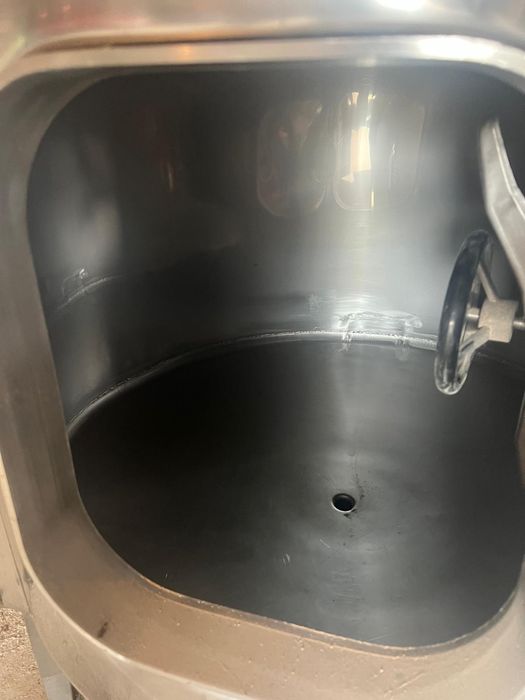 Cuba em Inox de 850 Litros (Como Nova)