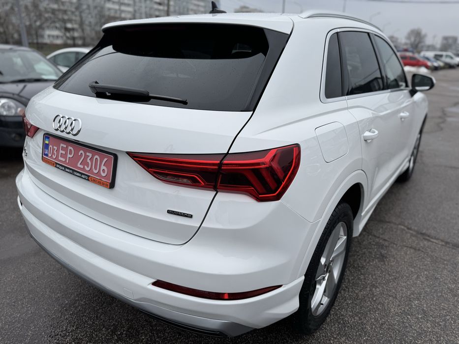 Продам Audi Q3 2l