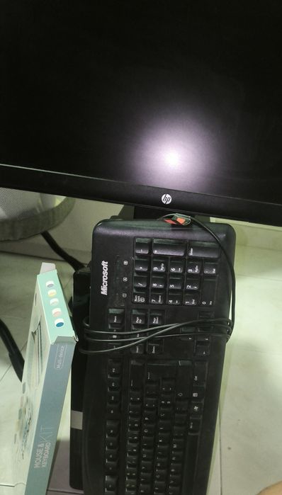Computador HP Completo + Monitor 20" + Teclado e Rato